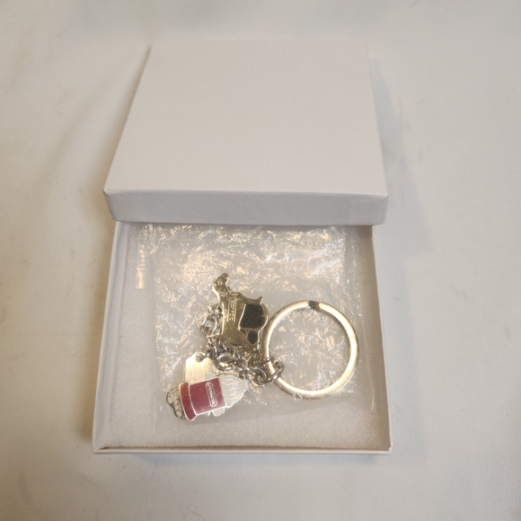 Coach Rare Vintage Bag Charm/Keychain Dog-Themed Silver With Hang Tags - Picture 4 of 4
